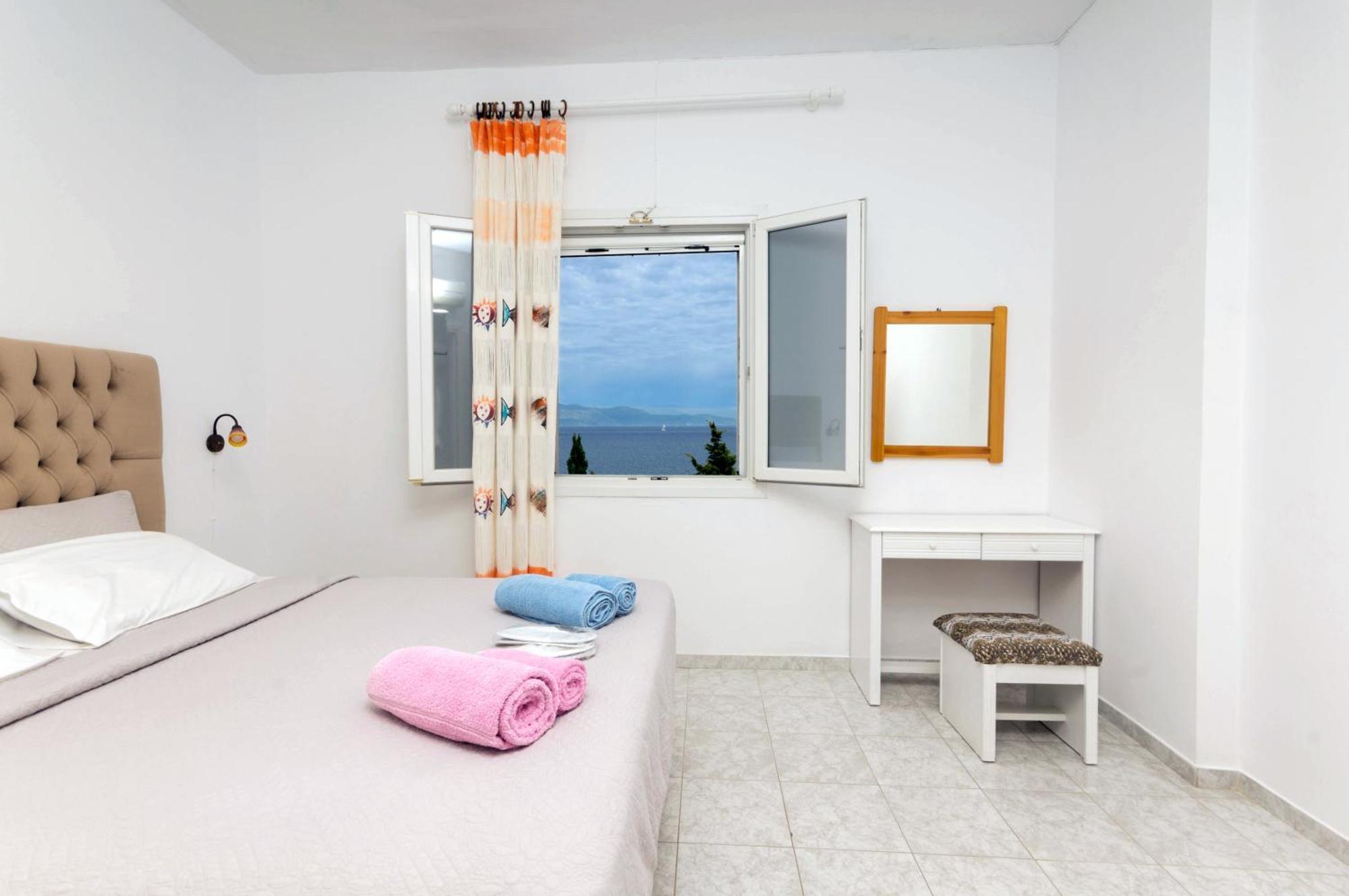 Villa Baronnos Gaios Buitenkant foto